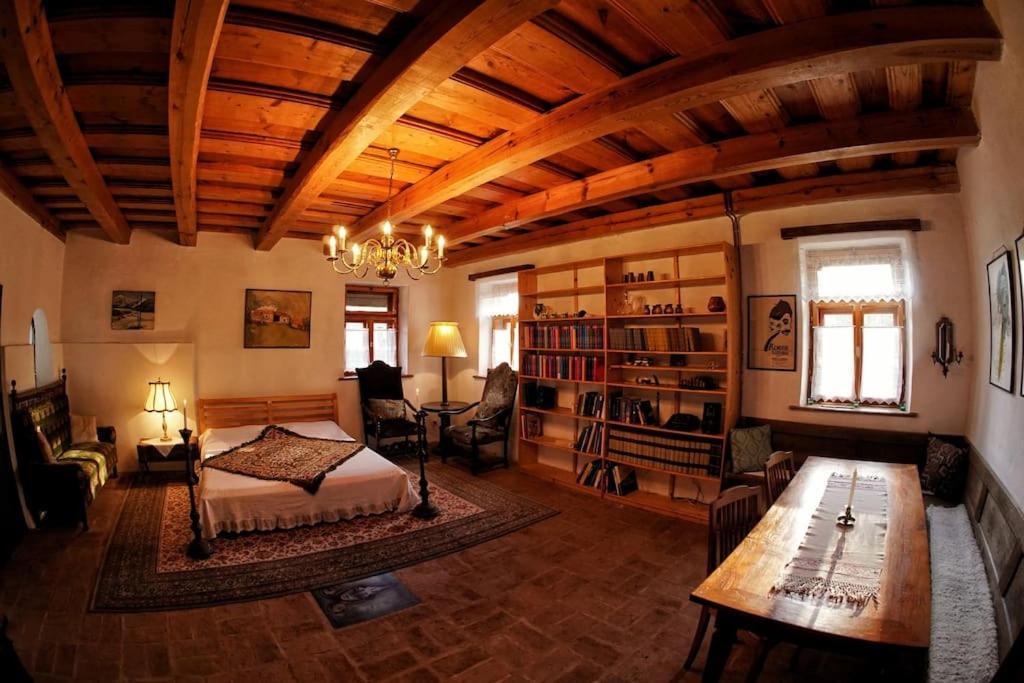 Stilvolles Landhaus Im Dreilaendereck Felsőszölnök Екстериор снимка